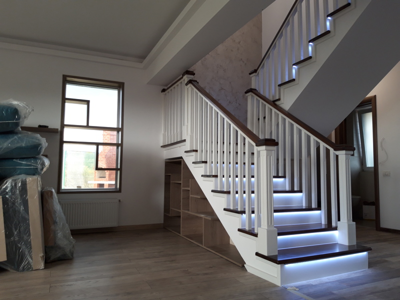 scari-interioare-placare-trepte-beton-venbocons-(4)